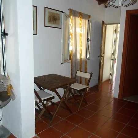 בית נופש Casa Vacanze Primavera Càbras